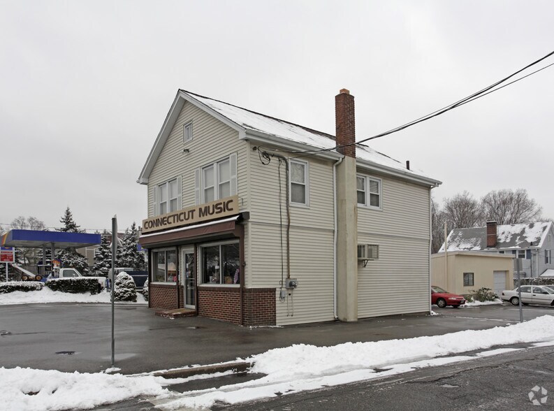 592 Newfield Ave, Stamford, CT à louer - Photo de l’immeuble – Image 2 sur 2