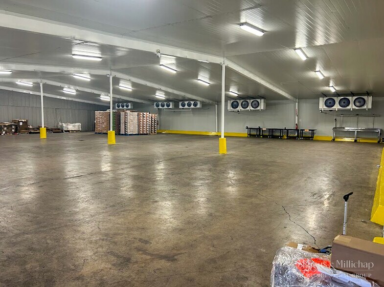 2700 W Canton Rd, Edinburg, TX à louer - Photo de l’immeuble – Image 3 sur 7