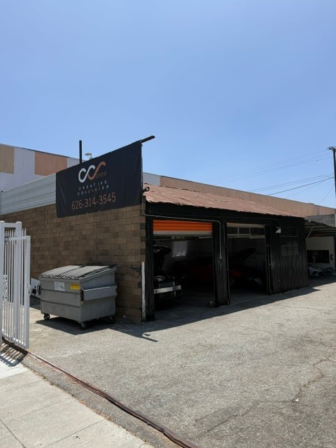 2248 E Foothill Blvd, Pasadena, CA à louer Photo intérieure– Image 1 sur 9