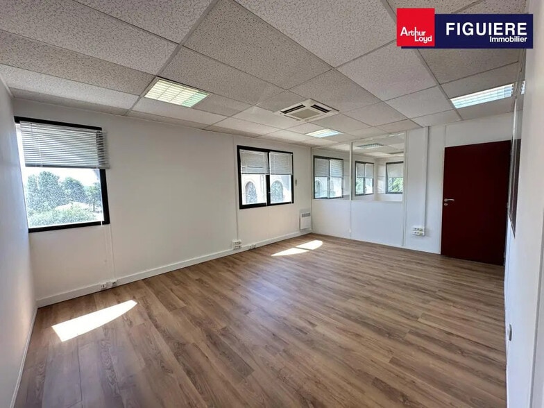 Bureau dans Aix-en-Provence à louer - Photo intérieure – Image 3 sur 15