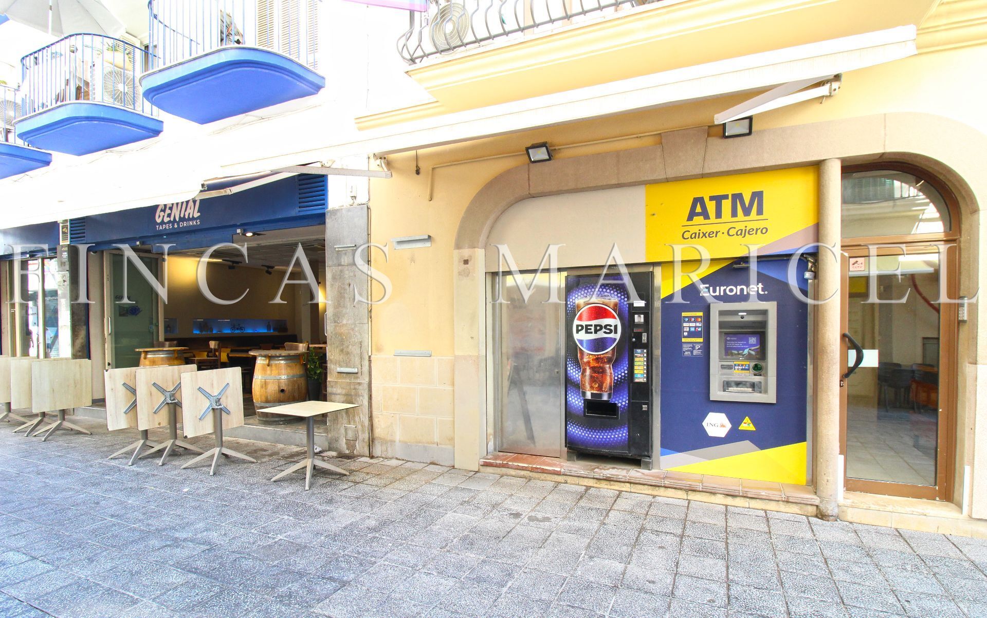 Local commercial dans Sitges, Barcelona à louer Photo intérieure– Image 1 sur 3