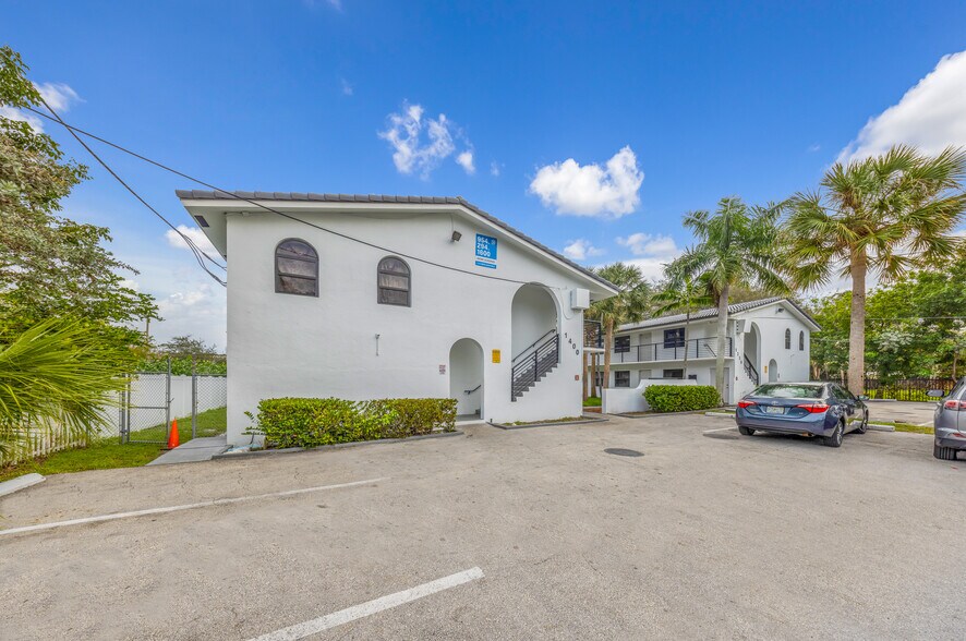 1350-1400 NE 5th Ter, Fort Lauderdale, FL à vendre - Photo principale – Image 1 sur 26