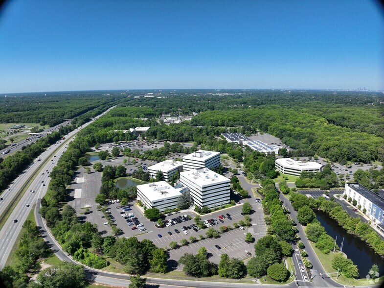 6000 Midlantic Dr, Mount Laurel, NJ à louer – Image 3 sur 32