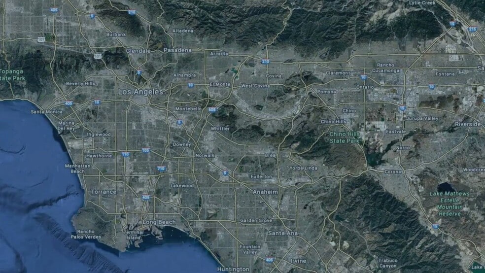 8801-8811 S Broadway portefeuille de 2 biens à vendre sur LoopNet.fr - Vidéo sur l’annonce professionnelle – Image 2 sur 8