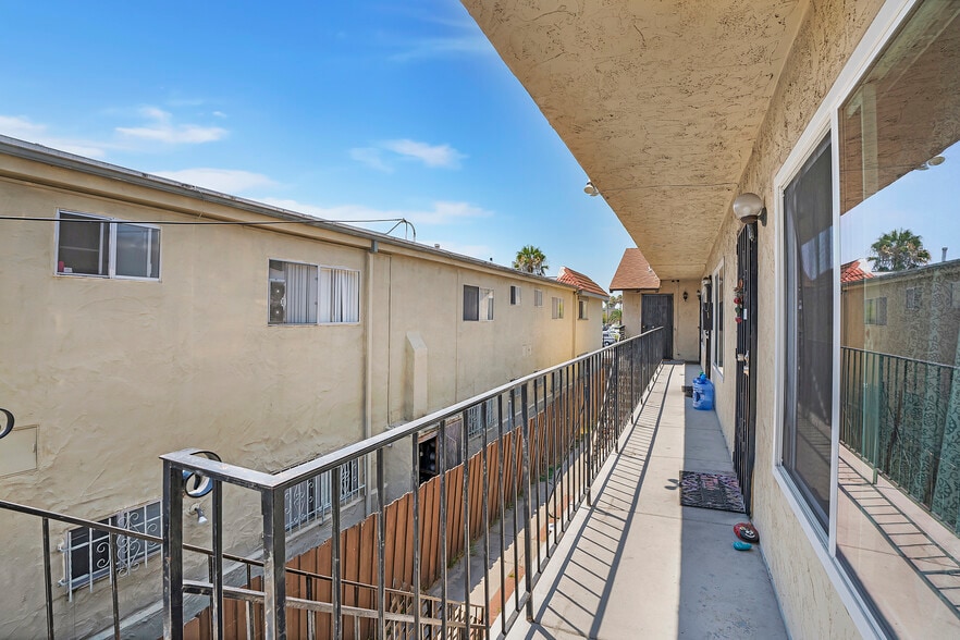 4153 42nd St, San Diego, CA à vendre - Photo de l’immeuble – Image 3 sur 35