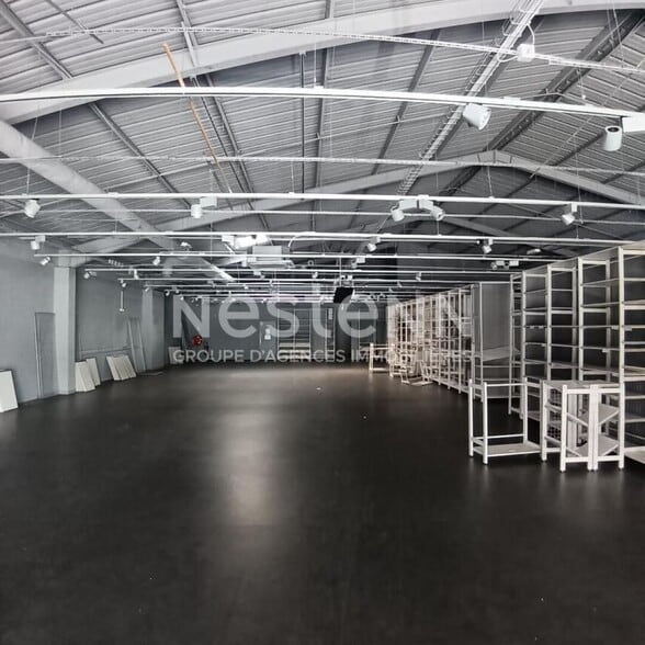 Local commercial dans Vannes à vendre - Photo intérieure – Image 2 sur 4