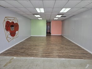 17100-17114 S Park Ave, South Holland, IL à louer Photo intérieure– Image 1 sur 1