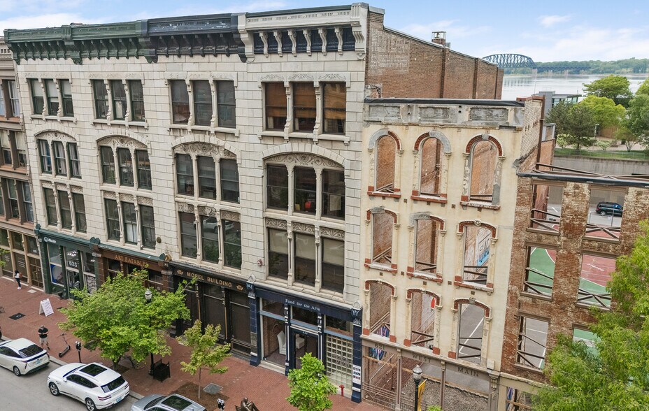 623 W Main St, Louisville, KY à vendre - Photo de l’immeuble – Image 1 sur 37