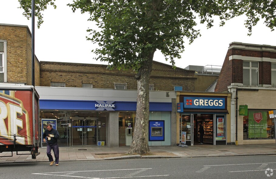 364-368 Chiswick High Rd, Londres à vendre - Photo de l’immeuble – Image 2 sur 16