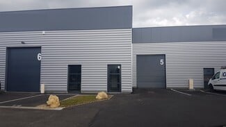 Plus de détails pour Local d'activités à louer