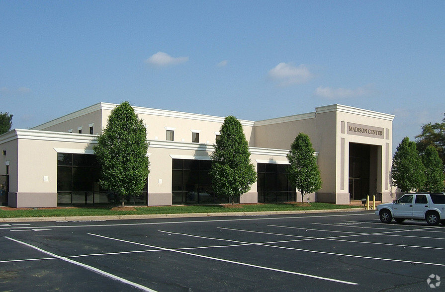302 Highway St, Madison, NC à louer - Photo principale – Image 1 sur 2