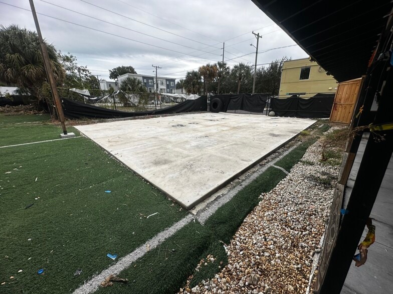 Confidential Downtown Tampa, Tampa, FL à louer - Photo de l’immeuble – Image 2 sur 10