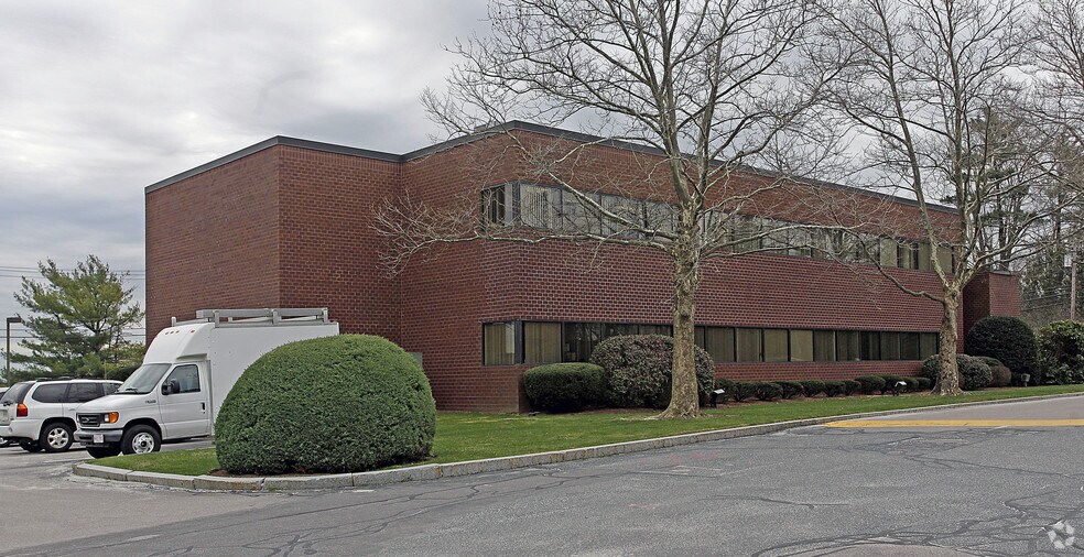 113 Water St, Milford, MA à louer - Photo de l’immeuble – Image 2 sur 3