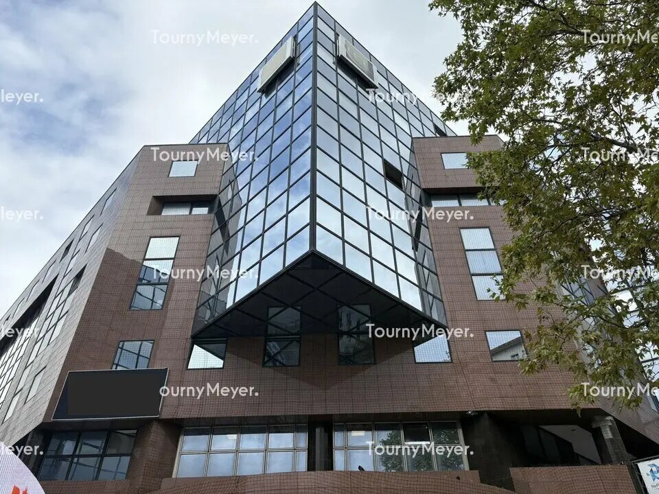 Bureau dans Toulouse à louer Photo de l’immeuble– Image 1 sur 13