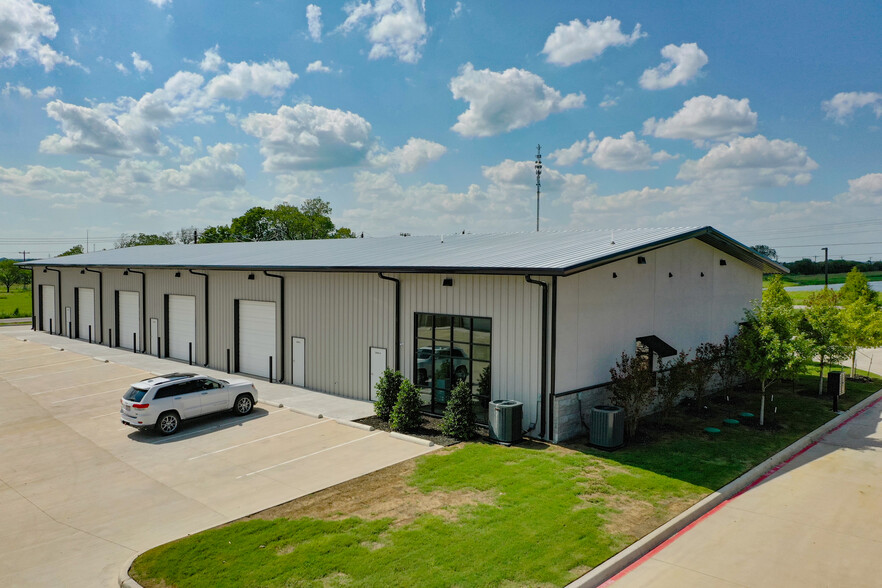 3115 Chambers St, Venus, TX à louer - Photo de l’immeuble – Image 2 sur 7