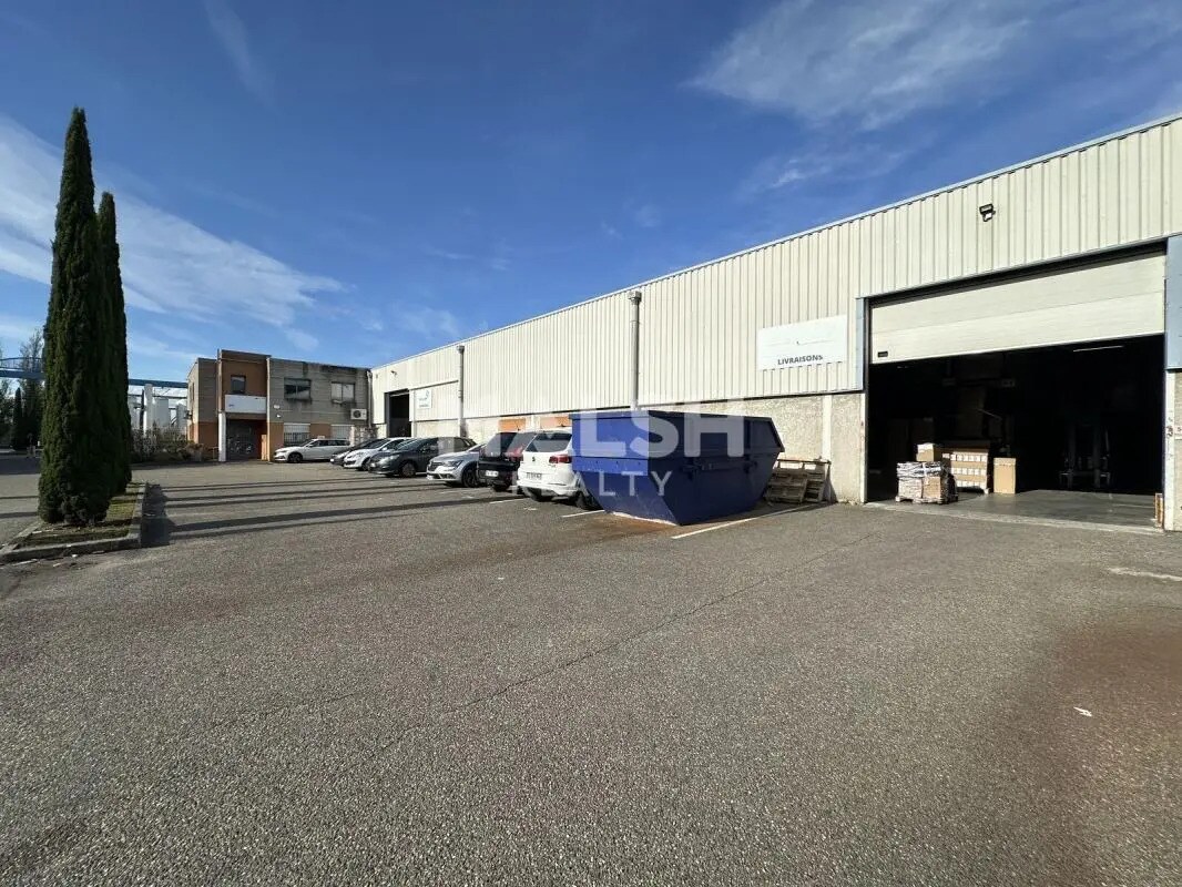 Bureau dans Chassieu à louer Photo de l’immeuble– Image 1 sur 5