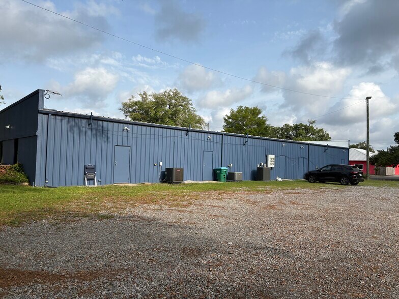 204 Courthouse Rd, Gulfport, MS à vendre - Photo de l’immeuble – Image 2 sur 14