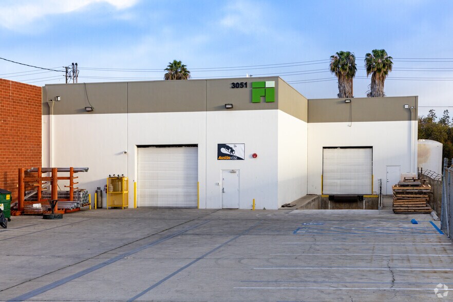 3051 E Maria St, Rancho Dominguez, CA à louer - Photo principale – Image 1 sur 5