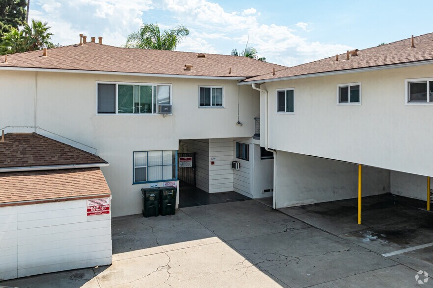 275-285 N Garfield Ave, Pasadena, CA à vendre - Photo de l’immeuble – Image 2 sur 4