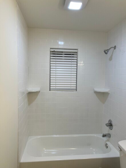 2530 Peachwood Cir NE, Atlanta, GA à vendre - Photo de l’immeuble – Image 3 sur 12
