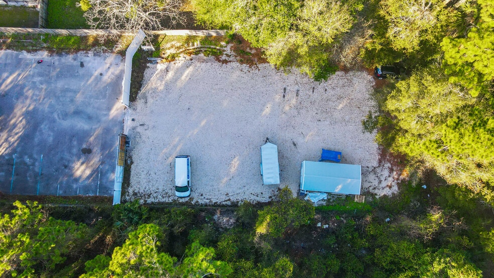 13957 Mount Pleasant Rd, Jacksonville, FL à louer - Photo principale – Image 1 sur 12