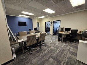 2555 3rd St, Sacramento, CA à louer Photo intérieure– Image 1 sur 7