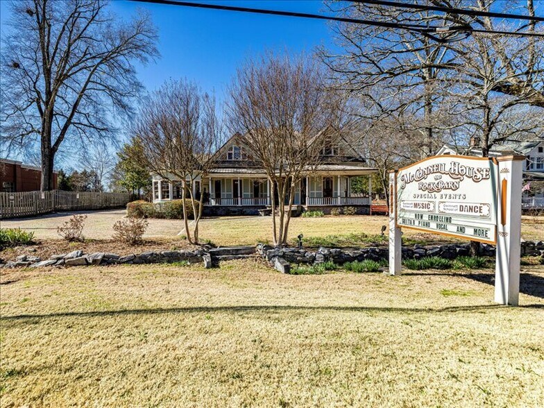 2057 Grayson Hwy, Grayson, GA à vendre - Photo de l’immeuble – Image 2 sur 20