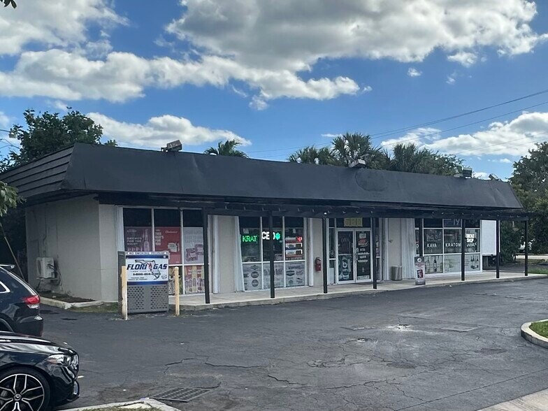 520-580 S Federal Hwy, Pompano Beach, FL à vendre - Photo de l’immeuble – Image 3 sur 12
