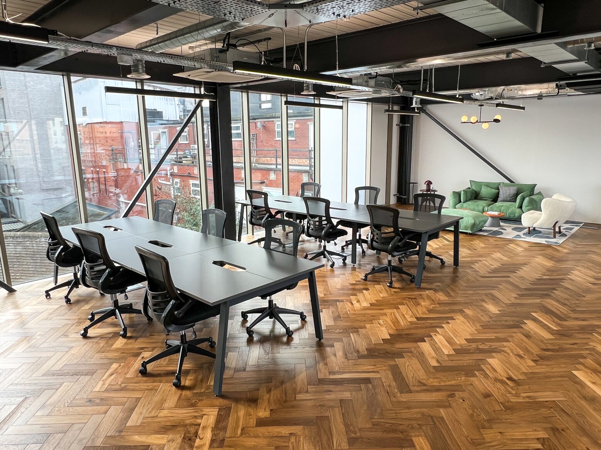 15 Settles St, Londres à louer Photo intérieure– Image 1 sur 21