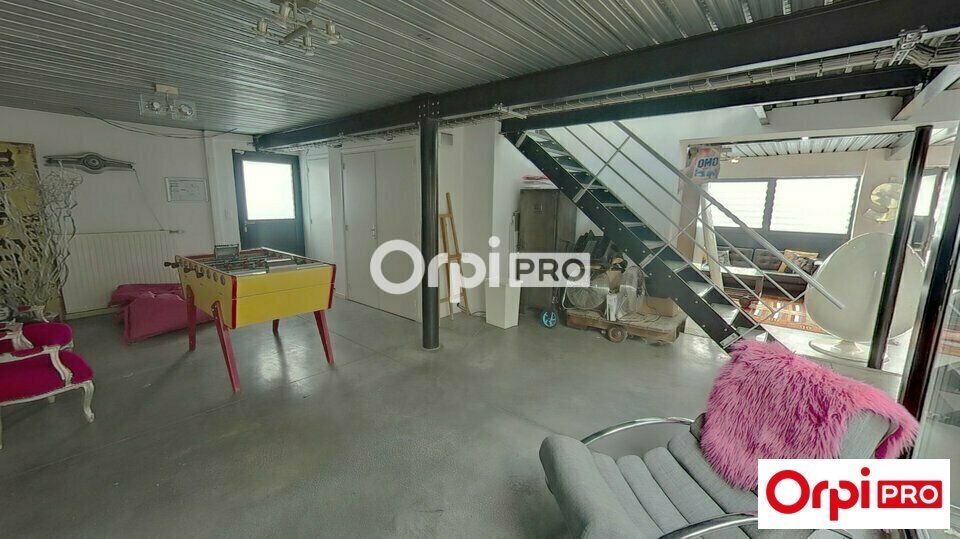 Bureau dans Lille à vendre - Photo de l’immeuble – Image 2 sur 12