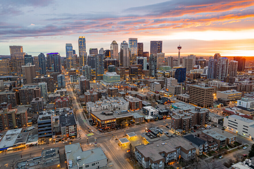 534 17th Ave SW, Calgary, AB à louer - Aérien – Image 2 sur 21