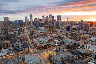 534 17th Ave SW, Calgary, AB - VUE AÉRIENNE  vue de carte - Image1