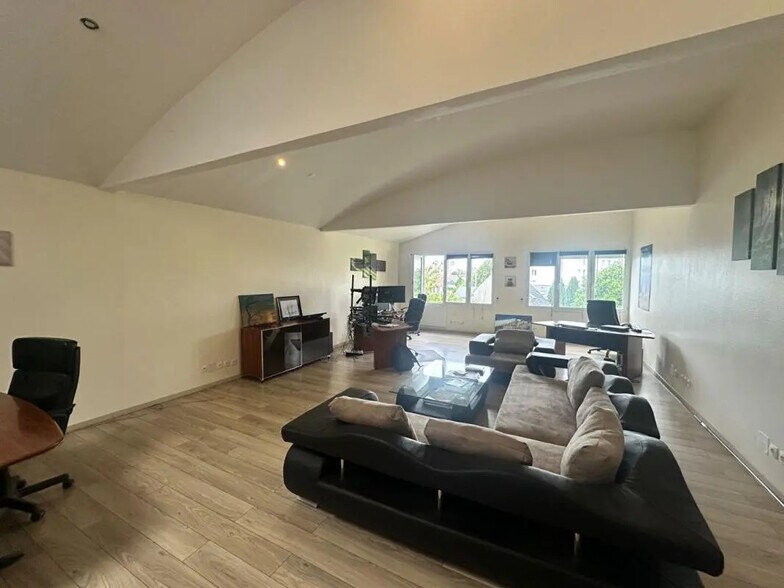 Bureau dans Le Havre à vendre - Photo intérieure – Image 2 sur 3