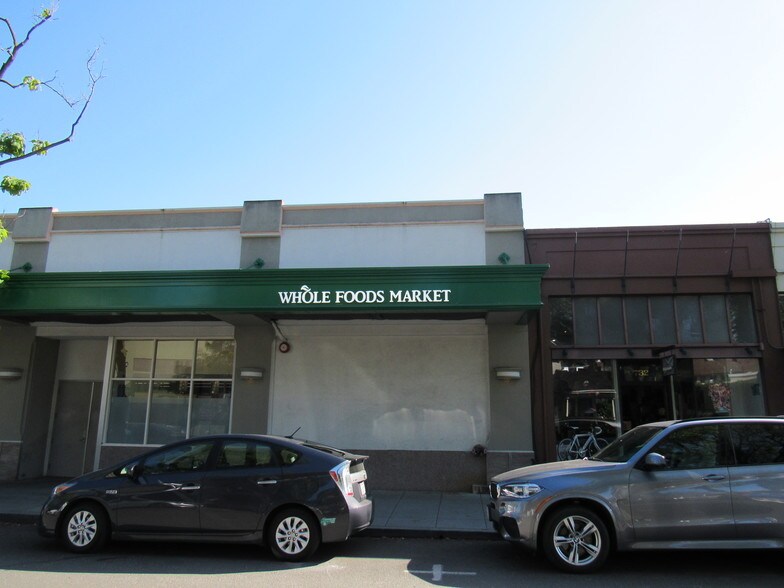 745 Emerson St, Palo Alto, CA à louer - Photo de l’immeuble – Image 3 sur 13
