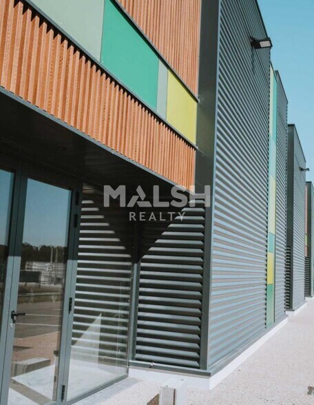 Local commercial dans Anse à vendre - Photo de l’immeuble – Image 3 sur 12