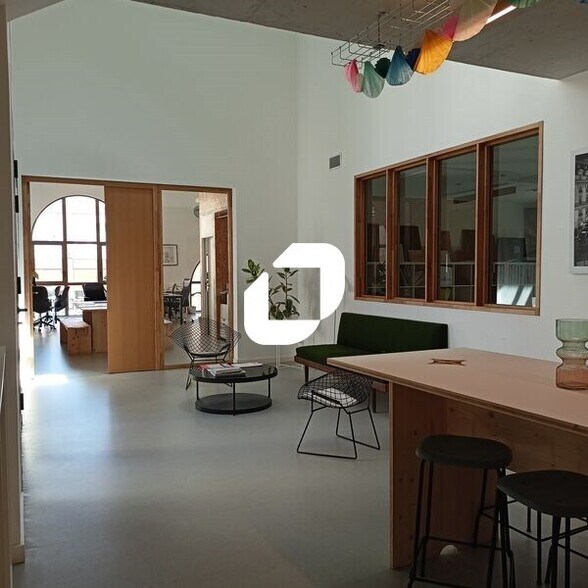 Bureau dans Bordeaux à louer - Photo de l’immeuble – Image 2 sur 13