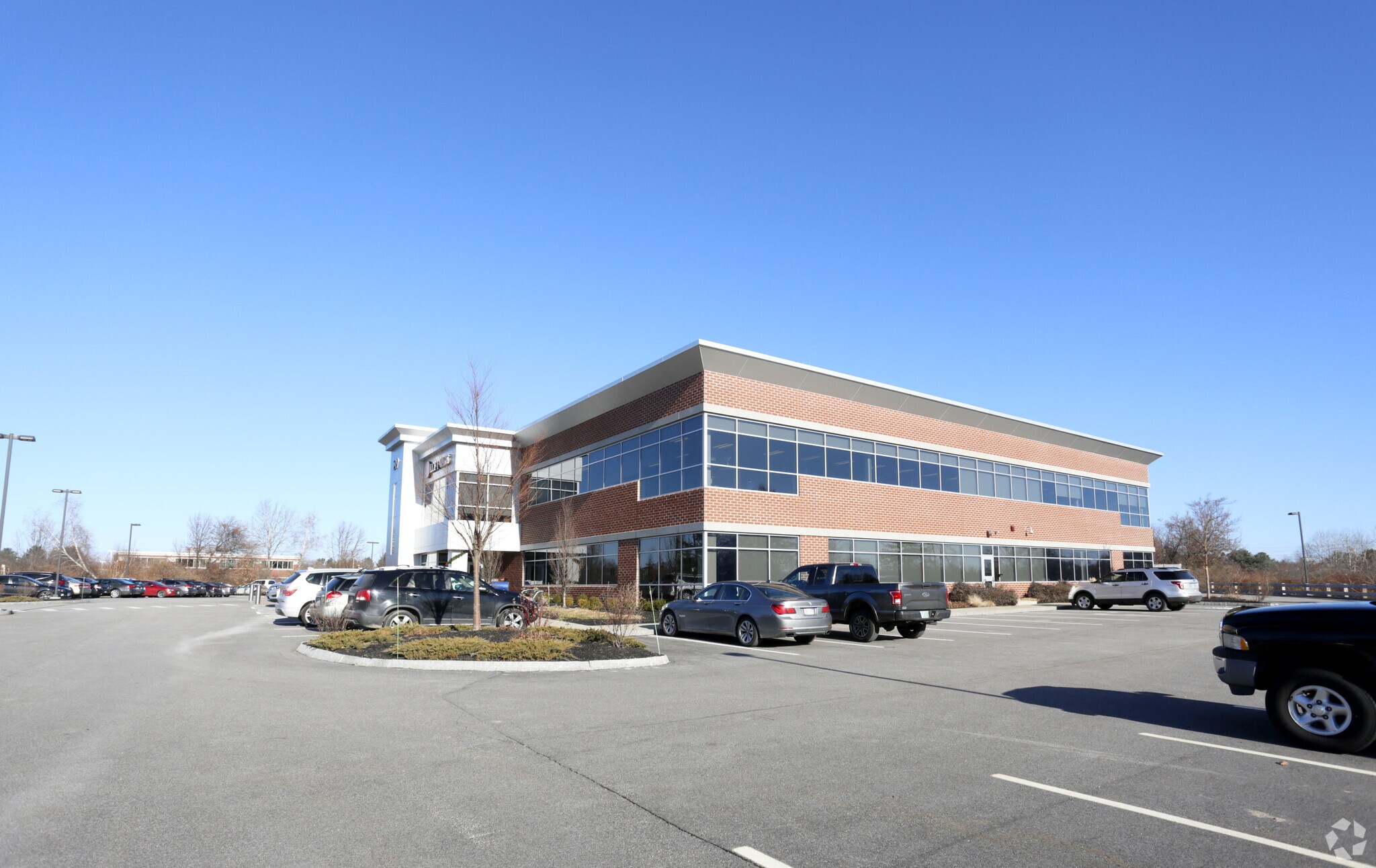 249 Corporate Dr, Portsmouth, NH à louer Photo principale– Image 1 sur 9