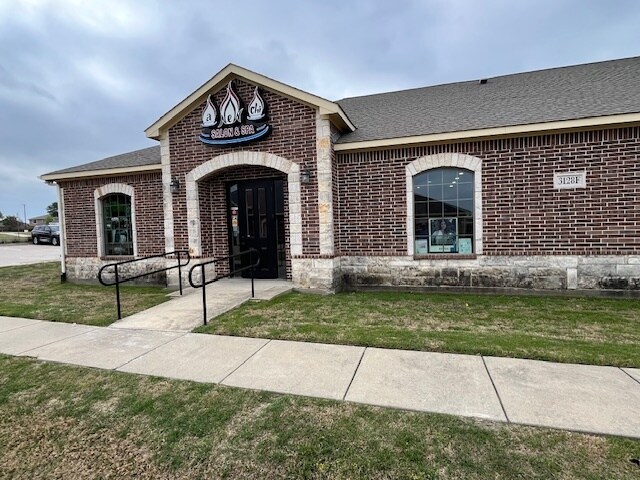 3128 Hudson Xing, McKinney, TX à vendre - Photo de l’immeuble – Image 2 sur 9