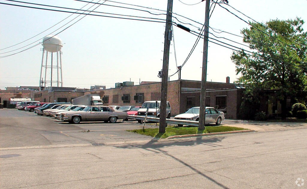 7455-7501 Saint Louis Ave, Skokie, IL à vendre Photo de l’immeuble– Image 1 sur 5