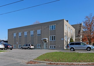 Plus de détails pour 676 Simcoe St N, Oshawa, ON - Bureau à louer
