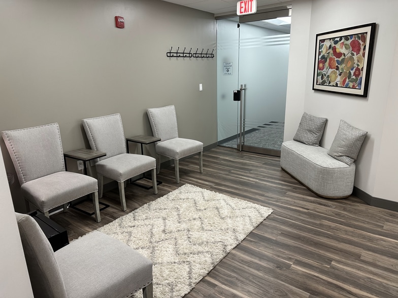 1945 Old Gallows Rd, Vienna, VA à louer - Photo intérieure – Image 3 sur 44