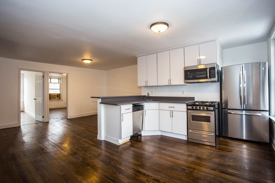 122 Franklin St, Brooklyn, NY à vendre - Photo de l’immeuble – Image 2 sur 42