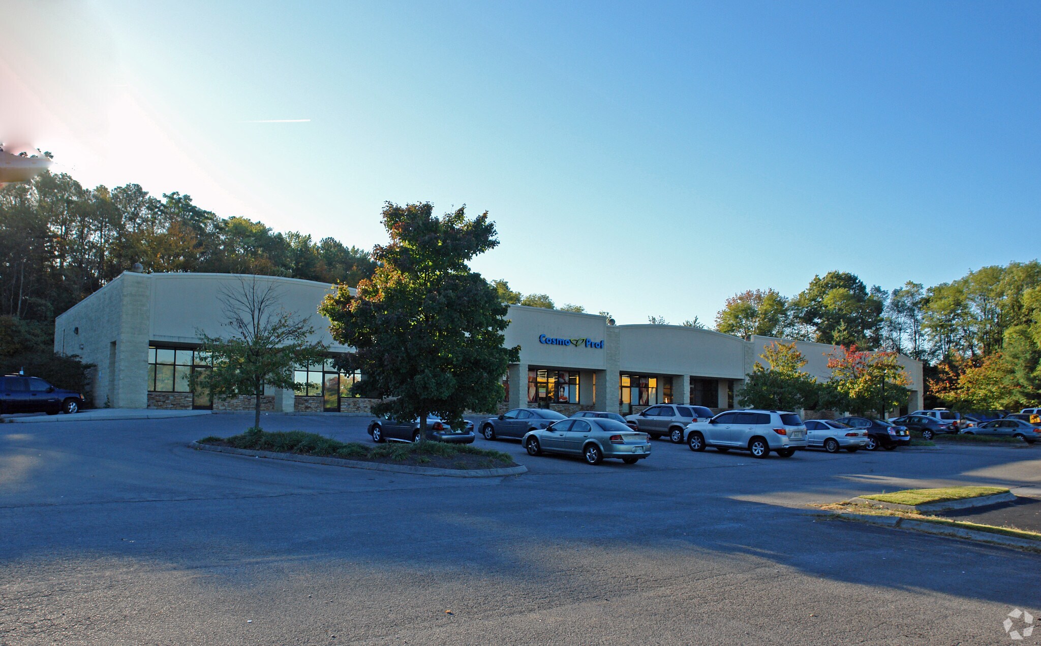 1600 Downtown West Blvd, Knoxville, TN à louer Photo principale– Image 1 sur 4