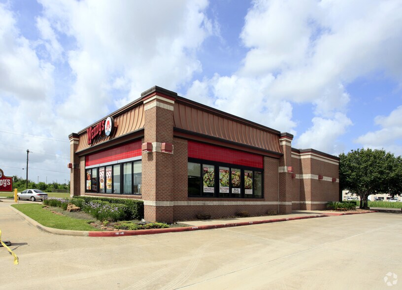 1722 N Main St, Pearland, TX à vendre - Photo de l’immeuble – Image 3 sur 3