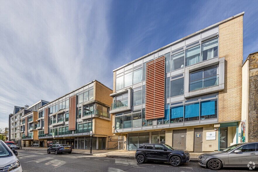 7 Wenlock Rd, Londres à vendre - Photo de l’immeuble – Image 1 sur 11