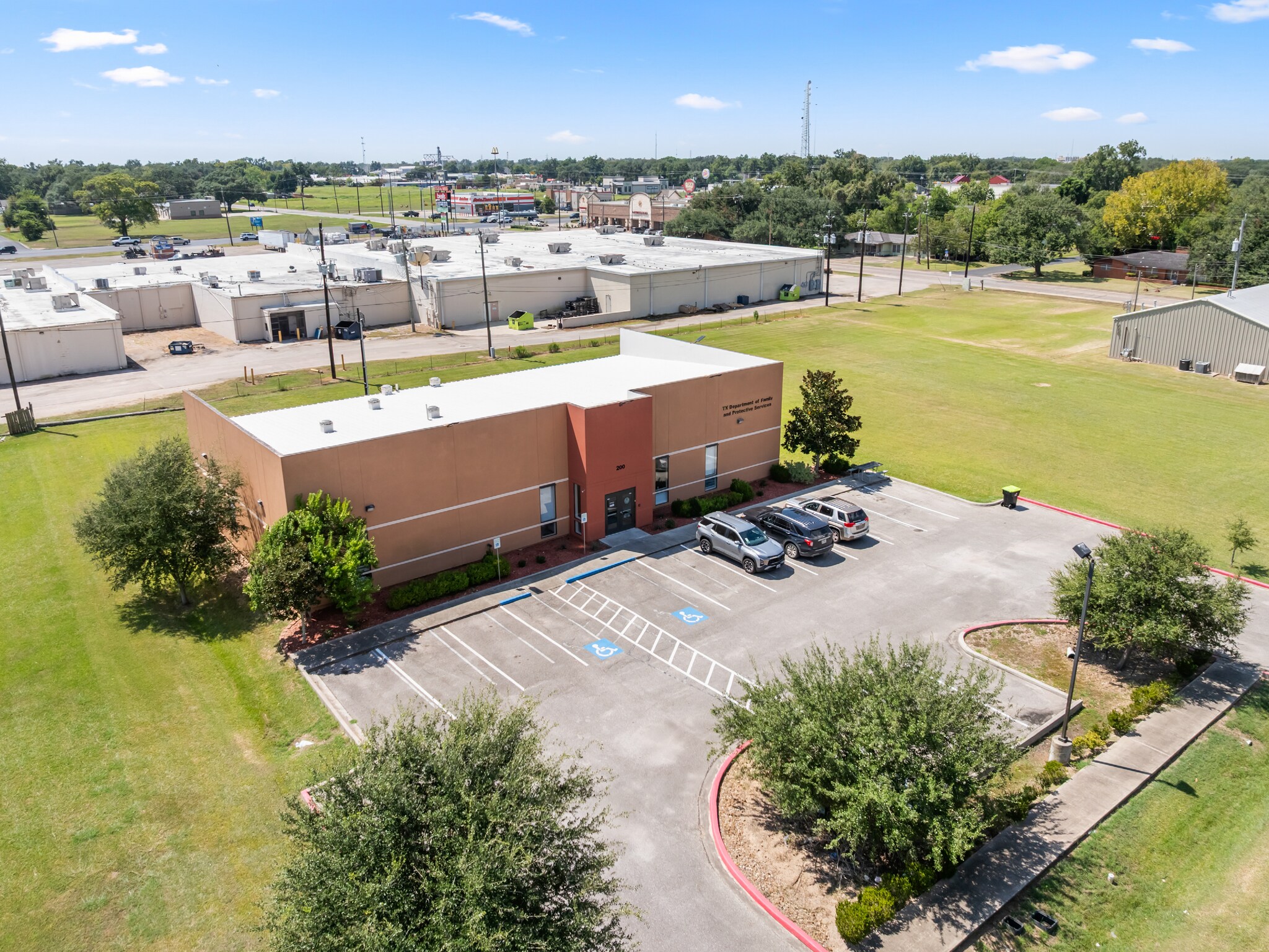 200 University St, Wharton, TX à vendre Photo principale– Image 1 sur 6