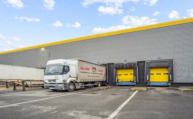 Plus de détails pour Industriel/Logistique à louer