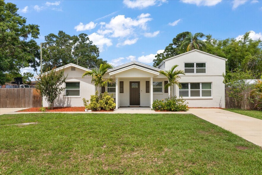 2306 Cheryl Rd, Largo, FL à vendre - Photo de l’immeuble – Image 1 sur 22