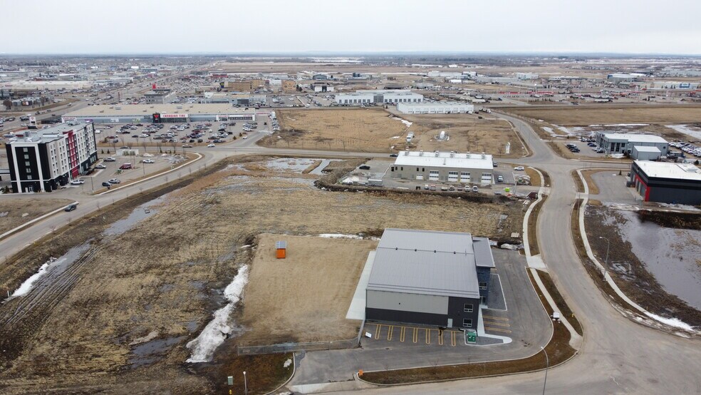 10502 117 St, Grande Prairie, AB à vendre - Photo de l’immeuble – Image 3 sur 4