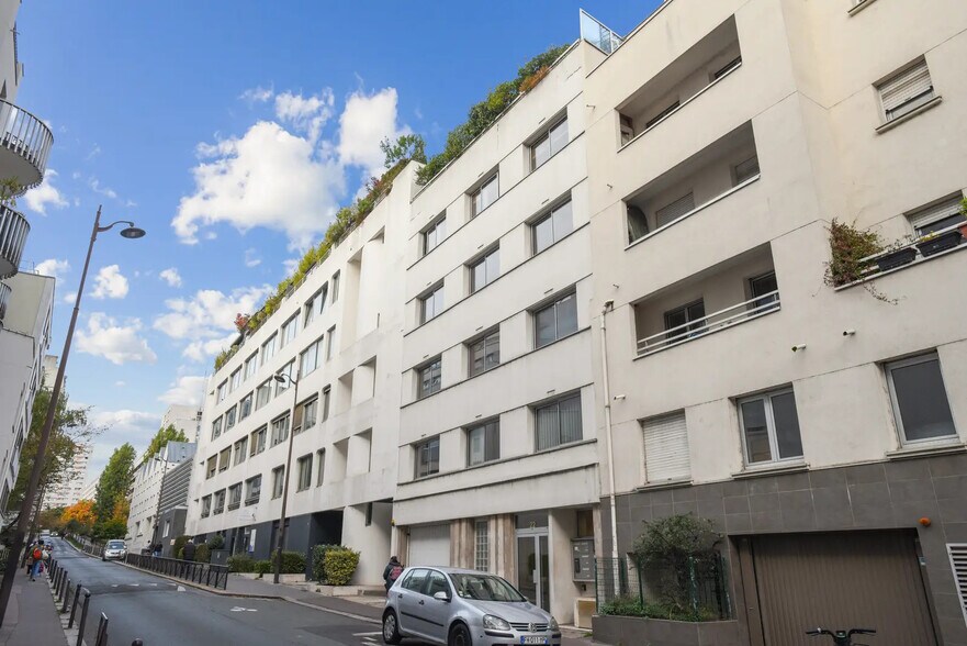 Bureau dans Paris à louer - Photo de l’immeuble – Image 1 sur 6
